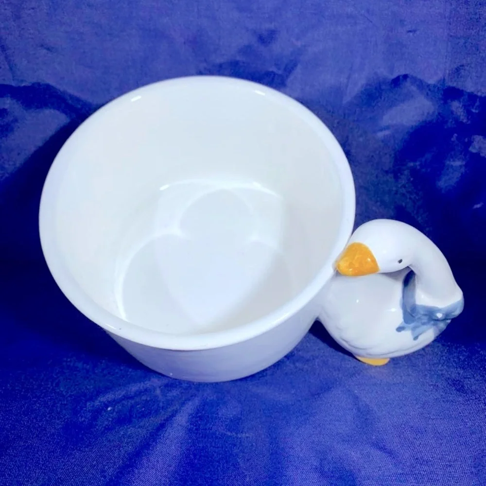 Goose Mug - Picture 3 of 3